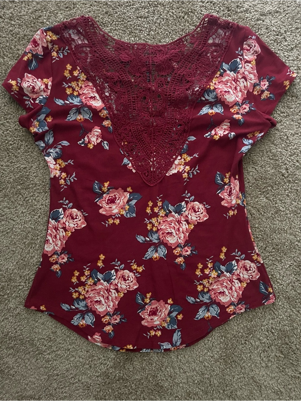 Burgundy Floral Crisscross Lace Back Top - Size Medium / Like New - Picture 2 of 5